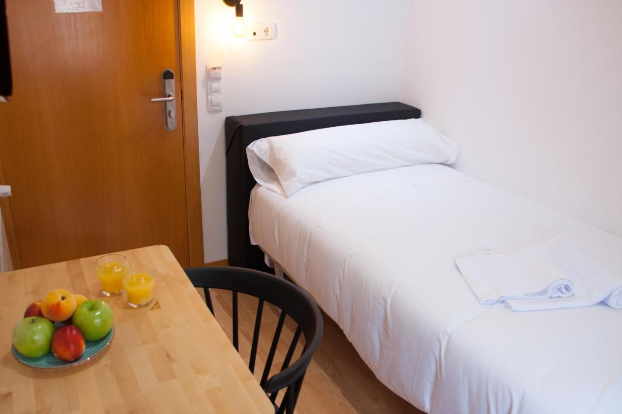 Hostal Cuentame Evolucion Auto Check In Бургос Экстерьер фото