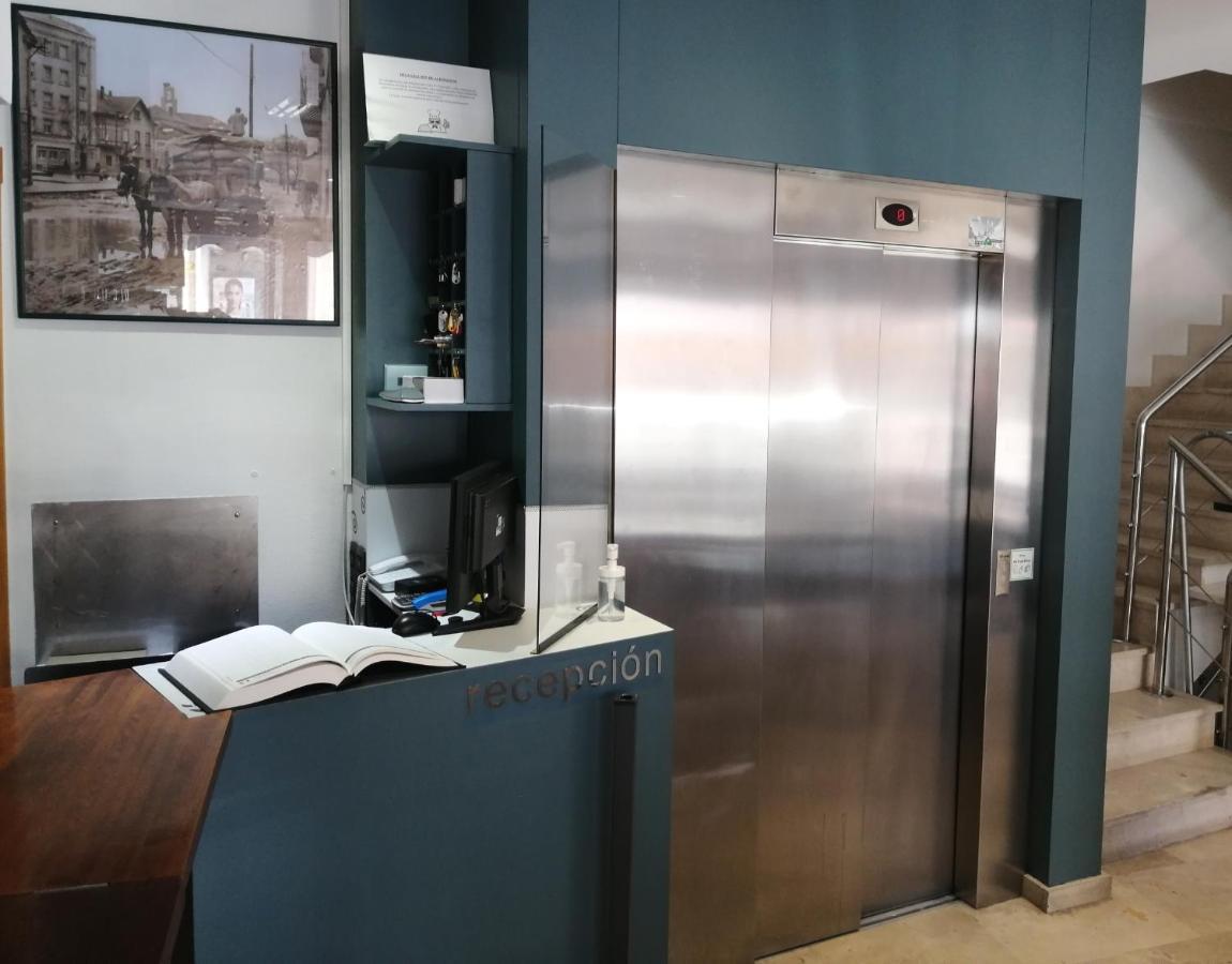 Hostal Cuentame Evolucion Auto Check In Бургос Экстерьер фото